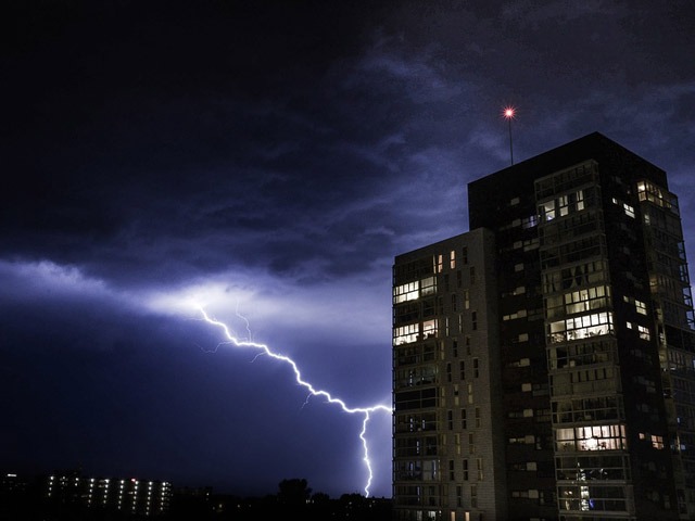 How to Safeguard Your Facility with a Lightning Protection System?